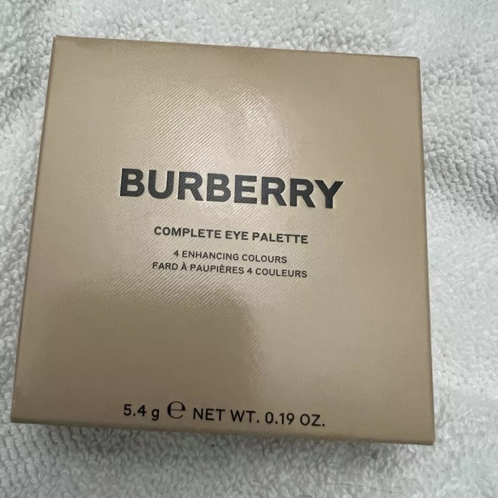 🎨BURBERRY COMPLETE EYE PALETTE  #02  MOCHA NEW IN BOX - Picture 4 of 6